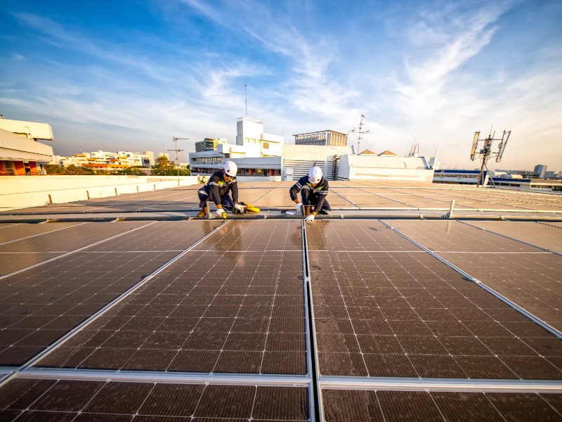 imagen de instalación de placas solares en Galicia